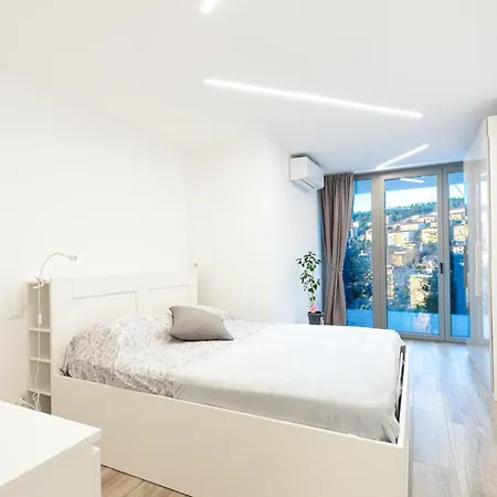 Montebello Apartamento *