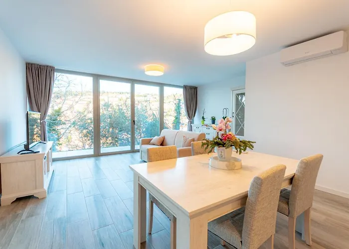 Appartement Montebello *